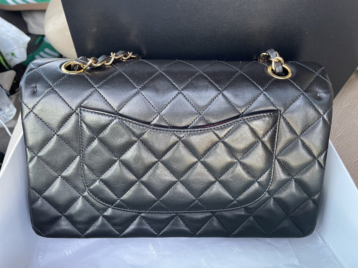 CHANEL（マトラッセ）買取専門店 tweet media