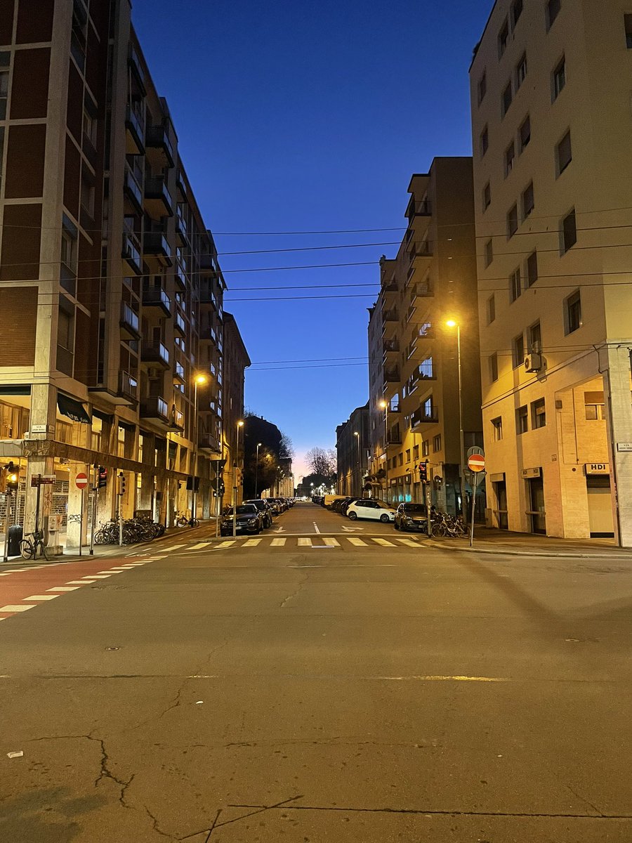 Alba a Bologna