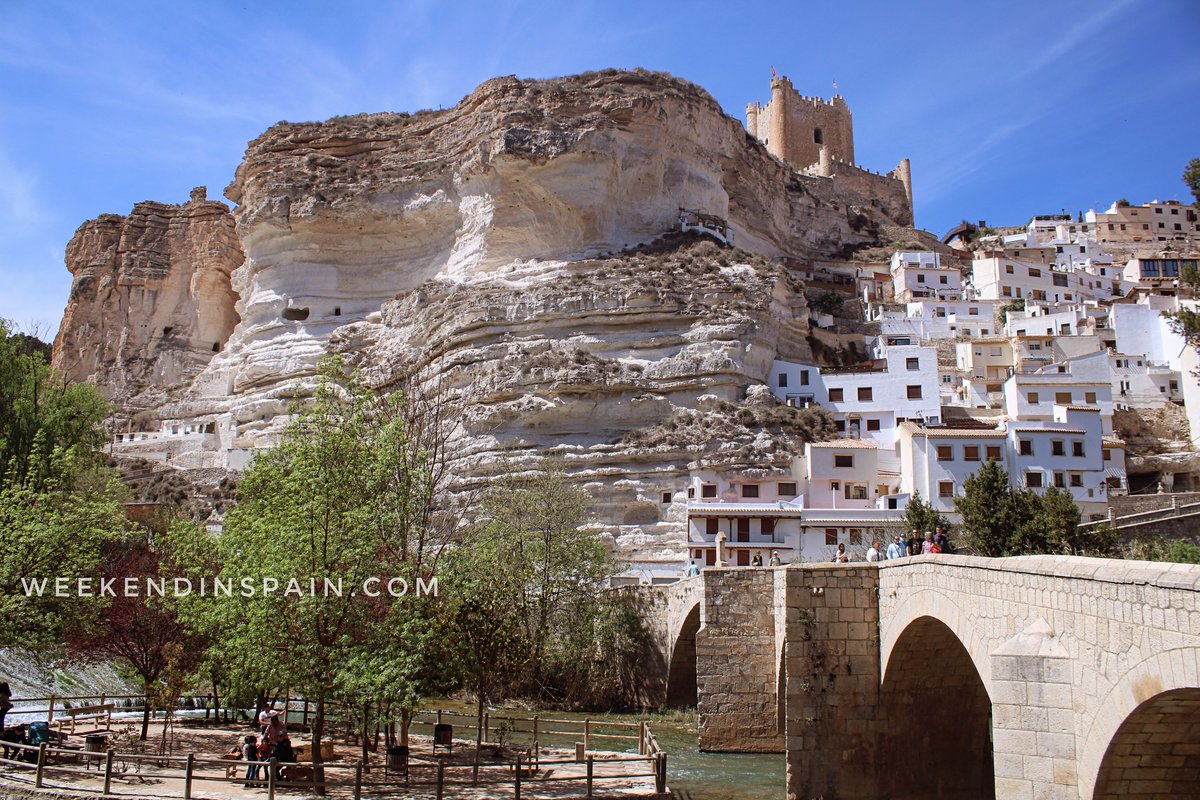 Alcalá del Júcar, Spain.
#alcaladeljucar #Albacete #CastillaLaMancha #MedievalHistoricalRomance #medievaltwitter #sundayvibes #Domingo #HappySunday #FelizDomingo  #photo #photographie #weekendinspain #Spain #Europe #canonphotography #Fotos #fotografia