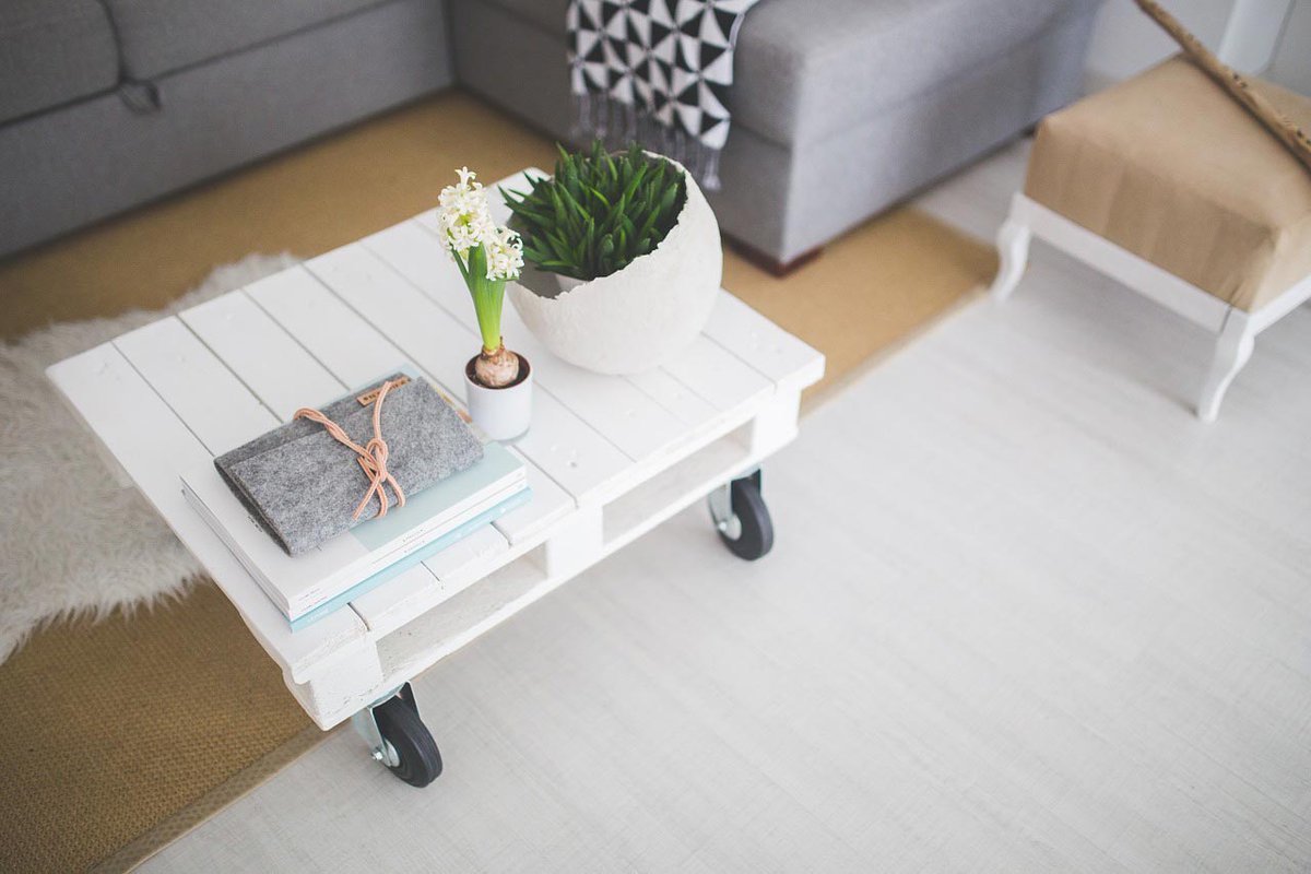 CAANdesignpage's tweet photo. Thinking About Redecorating Your Home? Consider These 3 Things First https://t.co/HXFXSSwXYI https://t.co/BIwyXttyE9
