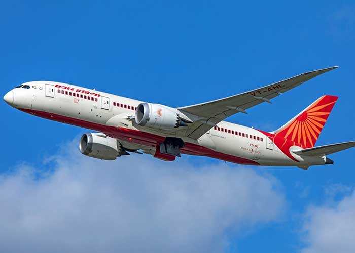 yespunjab's tweet photo. 35 chartered planes bringing VIPs to be parked in Lucknow, Kanpur
#Lucknow #VIP #CharteredPlanes #Kanpur #RamMandir #RamMandirPranPratishta #PranPratishta #UP #yespunjab
https://t.co/6SVRyLhhKU https://t.co/wYGDrtVQND