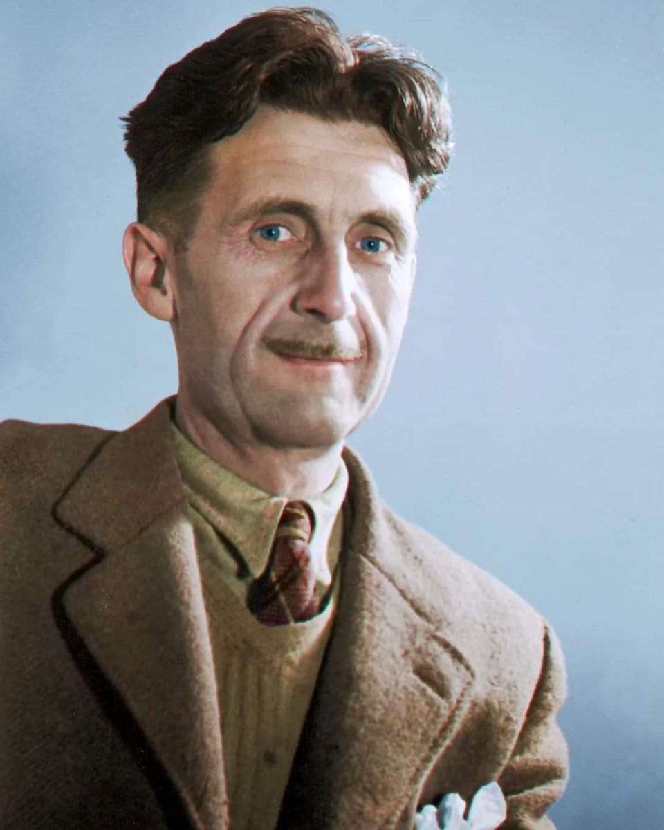 PacoCampagna's tweet photo. "Chi controlla il passato controlla il futuro. Chi controlla il presente controlla il passato".

Il #21gennaio 1950 moriva lo scrittore, saggista e giornalista George Orwell, pseudonimo di Eric Arthur Blair. https://t.co/LcvLMQmP2t