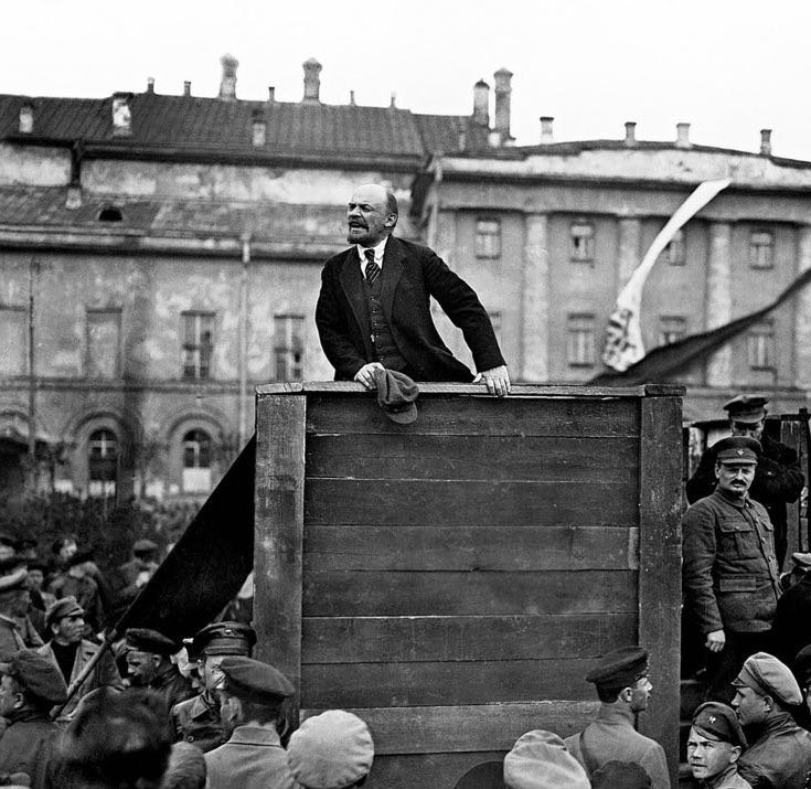 100 years today since the great Bolshevik, Lenin’s, death. His work lives on.

#Lenin #RussianRevolution #Bolshevik #Revolutionary

wsws.org/en/articles/20…