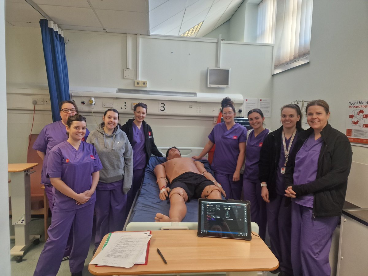 September 21 who spent the morning doing chest auscultation skills. Really engaged and we had an enjoyable morning. <a href="/ChurcherClare/">Clare Churcher 💛</a> <a href="/PDavies25/">Pamela Davies</a>