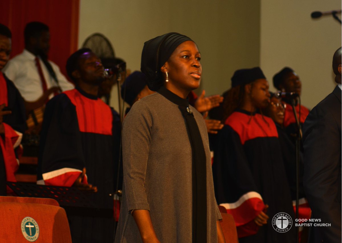GnbcLagos's tweet photo. A picture-perfect moment of shared reverence.
#worship #gnbclagos #doingexploitsforGod
https://t.co/j3O8K68fld https://t.co/xnzORgeDWY