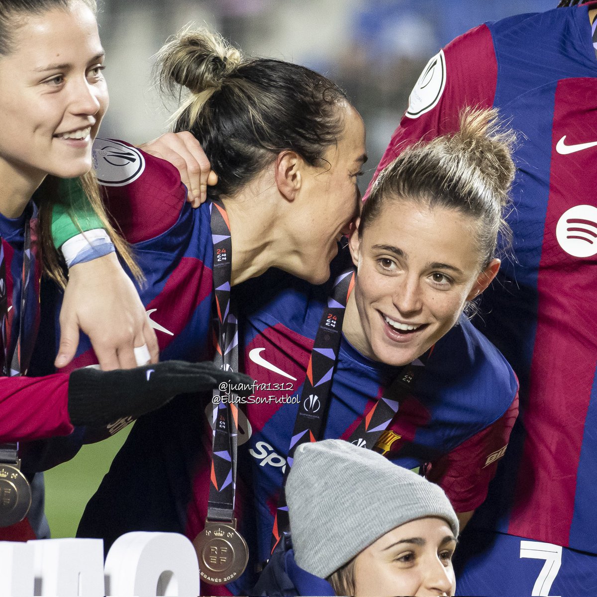 *esto es lo que se siente al ganar un título con este Barça*