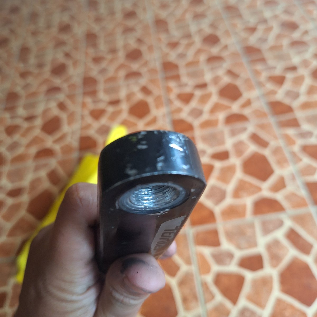 nidumik's tweet photo. #fnfjb crank set sram rival 170mm
Kondisi second lecet2
Fungsi aman, drat aman
Ada bb gxp dan chainring jg (50/34)
Ambil semua 700 rb aja https://t.co/hoJys8sisj