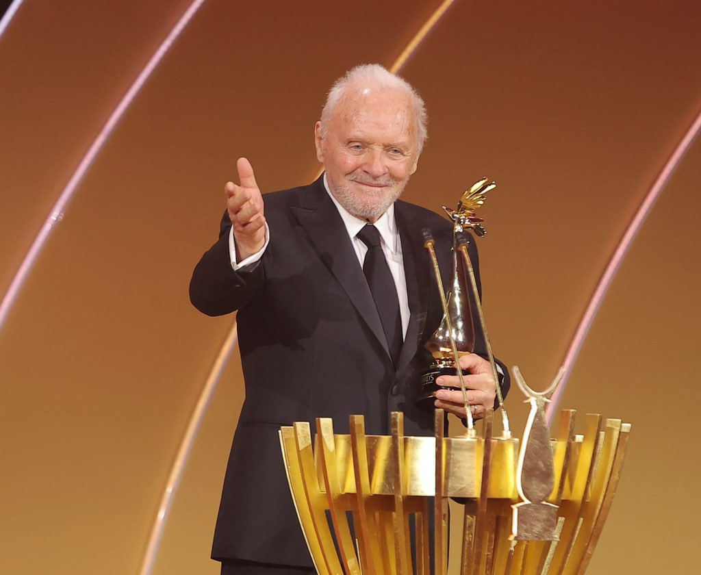 Anthony Hopkins (@anthonyhopkins) on Twitter photo Thank you #JoyAwards for honoring me with the Lifetime Achievement Award.
We depart this beautiful city with gratitude for the kindness and generosity bestowed upon us.
<a href="/Turki_alalshikh/">TURKI ALALSHIKH</a>
#RiyadhSeason Thank you #JoyAwards for honoring me with the Lifetime Achievement Award.
We depart this beautiful city with gratitude for the kindness and generosity bestowed upon us.
<a href="/Turki_alalshikh/">TURKI ALALSHIKH</a>
#RiyadhSeason