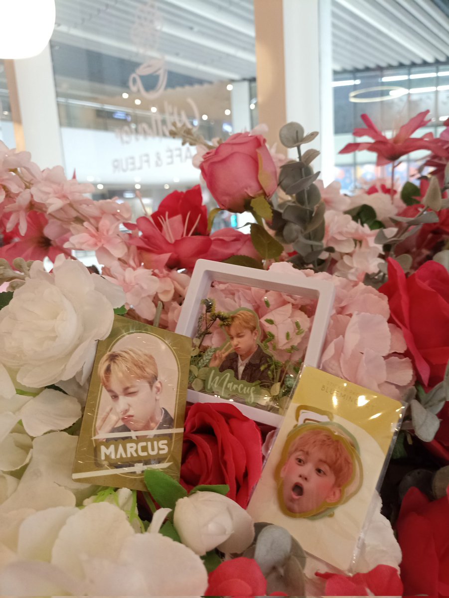 violetkim21_'s tweet photo. Sa raffle po yan mhieee hehehee, pero nabudol po ako ditooo and its so worth ittt๐๐ฐ๐๐ฐ๐
#HORI7ON
#RadiantYearWithMarcus
#Radiants1stAnniversary
#MARCUS #๋ง์ปค์ค https://t.co/ZoSQ5o2Ben