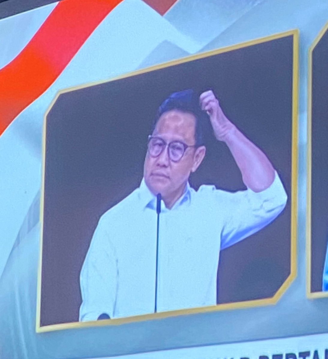 unmagnetism's tweet image. itu botol plastik terakhir yg kupakai, im okay