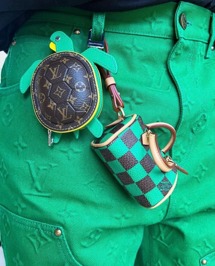 领奖，必须，关注，本号 (@shtreetwaer) on Twitter photo 