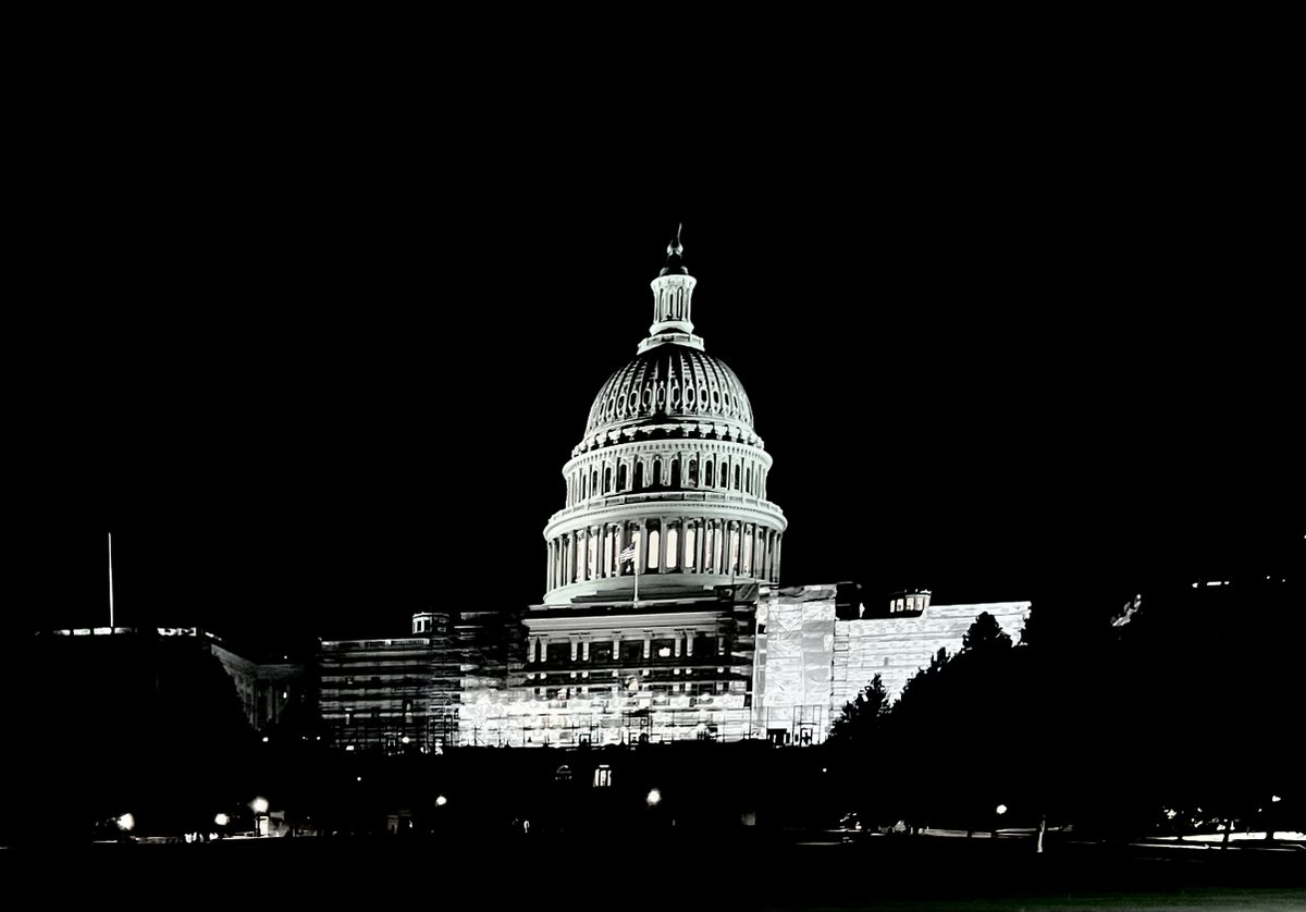 Nature0scapes's tweet photo. Captivating views near the US Capital that leave you in awe! #USCapital #WashingtonDC https://t.co/55bbwsS23e