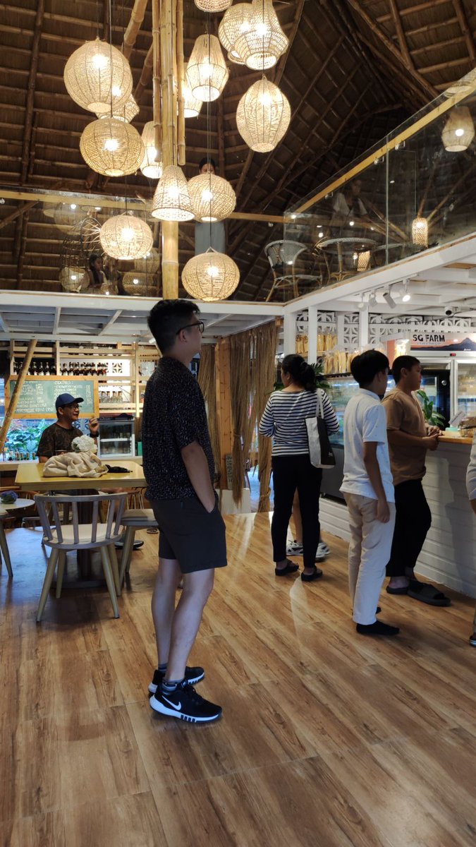 Handa akong maghintay ......
Sa order ko hahaaha