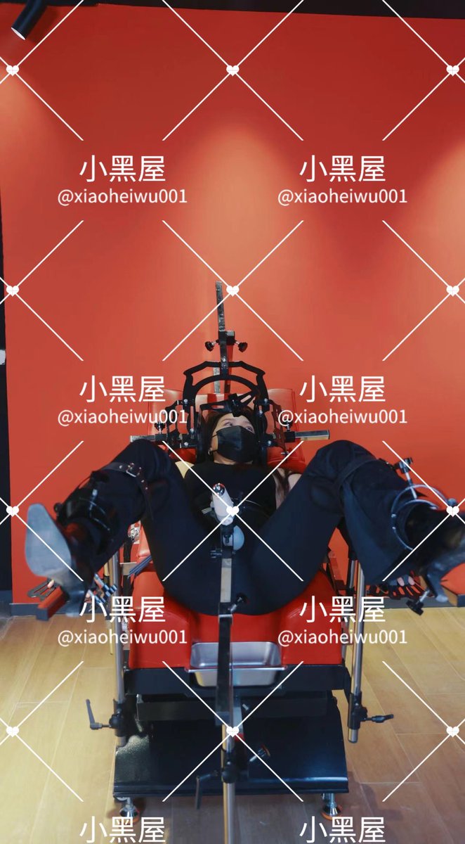 小黑屋设备测试中 https://t.co/2Hcg0A870O