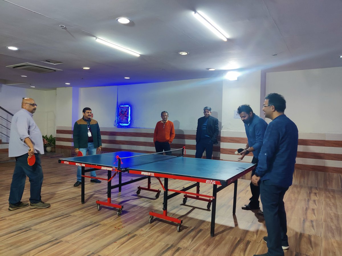Celebrating the grand inauguration of the revamped indoor sports room at @IGIBSocial's ISSH basement by our director, @souvik_csir. A remarkable transformation! Kudos to the organizers for their tireless efforts, culminating in the 1st inter-institute TT match with @CSIRCRRI