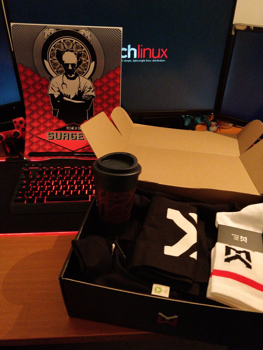 _M4ke's tweet photo. Thanks @yeswehack for all swag ! 🎁 https://t.co/F40ye7TVxe
