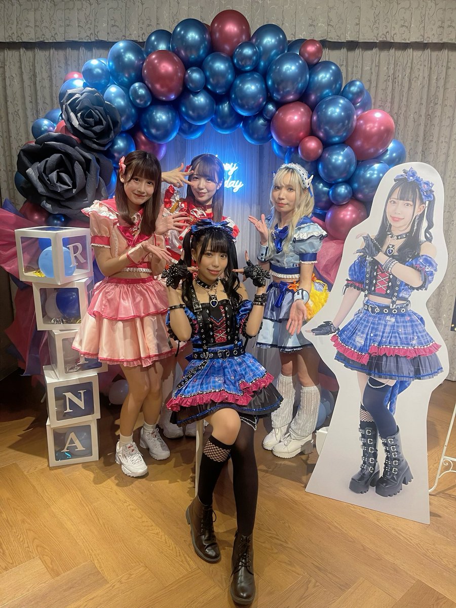fureusa's tweet photo. 雨宮れいなちゃん生誕祭、呼んでくれて本当にありがとうございました☺️☔️

さすかのれいにーちゃんだったね🎶

次のライブは1/27です😊
フーカランド＆ガーナさん生誕祭です🎂✨👏 https://t.co/WYLgO3wxqb