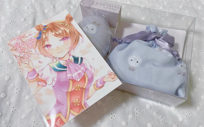 皐月さん( )に私が描いた線画を塗っていただきました!!優しい色合いだけど鮮やかで綺麗〜ピンクの色選びが皐月さんってかんじすごくします誕プレもありがとうございますうさぎかわゆい 