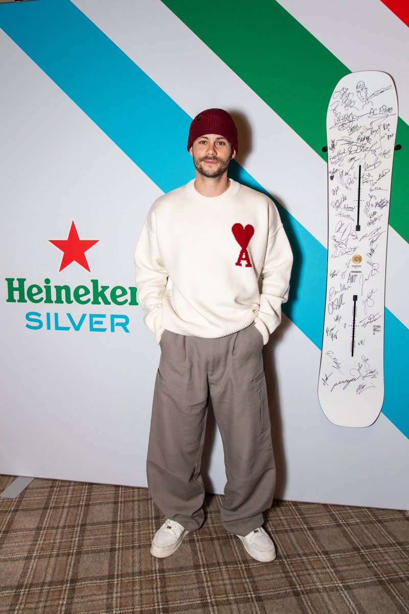 Dylan O'Brien Daily tweet media