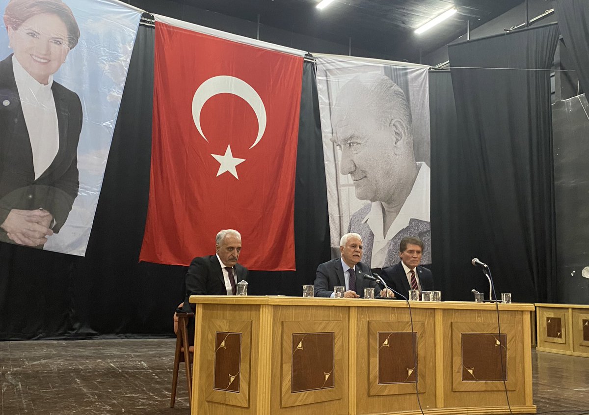 korayaydintr's tweet photo. İYİ Parti Genel Başkan Yardımcımız Sayın @sedataksakallii ile birlikte #Çankırı’daydık. 

Çankırı, Karabük, Bartın ve Kastamonu il başkanlarımız, yönetimlerimiz ve belediye başkan adaylarımızla birlikte Çankırı’da genişletilmiş il divan toplantımızı gerçekleştirdik. Dava arkadaşlarımızla ülke gündemi ve Partimizin açtığı üçüncü yol üzerine istişare ettik. 

İYİ Parti’nin ne şartlarda ve ne mücadelelerle kurulduğunu tekrar hatırladık. Bu demokrasi hikayesi geleceğimizin de teminatıdır. İYİ Parti, bir seçim için değil; Türkiye’nin geleceği için “özübaşına” yerel seçimlere girecek ve kazanacaktır. 

Toplantımıza katılan bütün dava arkadaşlarımıza, misafirperverlikler için Çankırı İl Başkanımız Sayın Aydın Akbaş ve teşkilatına teşekkür ediyorum.