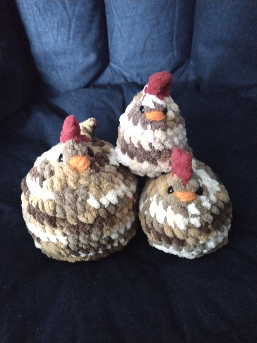 They_B_Jammin's tweet photo. 5months into my crochet journey 🥰 https://t.co/qfMrl1THwT