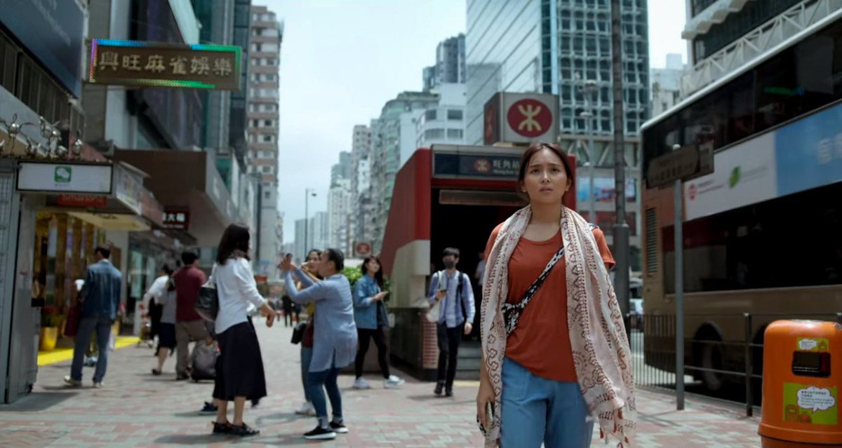 manic pixie dani girl tweet media