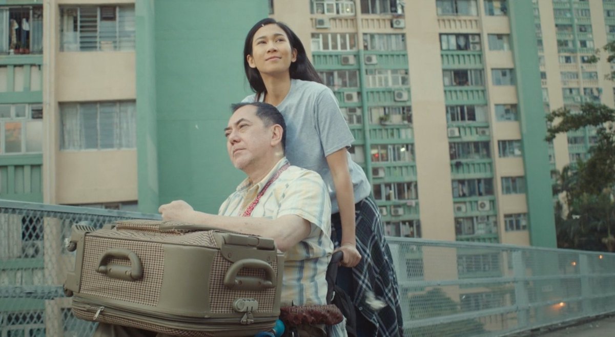 manic pixie dani girl tweet media