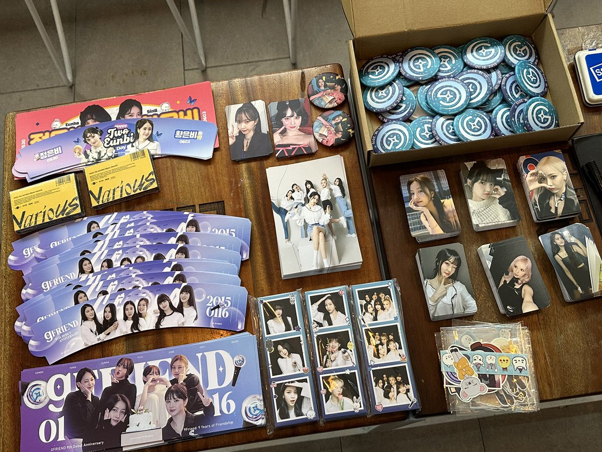 GFriend "9Friend": 9 Years of Friendship

Thank you so much to our GFXs <a href="/Buddies_art/">Buddies_art</a> and <a href="/nerdypenguinph/">ben</a> 🫶

Don't worry buddies we are keeping all the extra kits so you can still avail it on the next events. See you!

#GFriend #9YearsWith9Friend