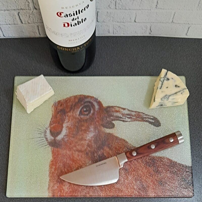 kblacey's tweet photo. Add some nature to your kitchen with this Hare art Cheese or Chopping Board, Surface Protector https://t.co/SlsKHADXUp
#UKGiftAM #hare #kichenware #art #CraftBizParty #MHHSBD https://t.co/dnSuL5jj2M