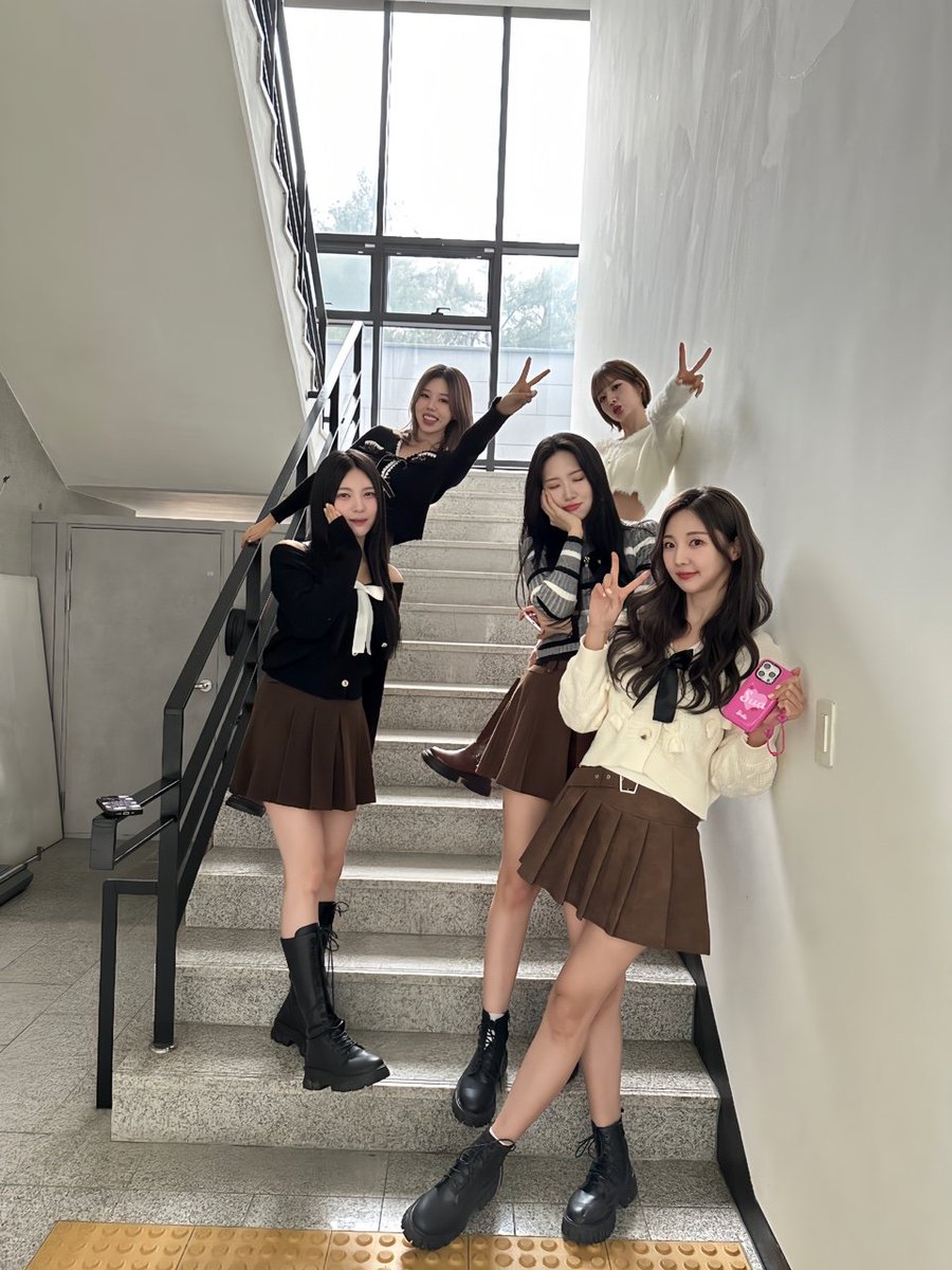 해시태그 tweet media