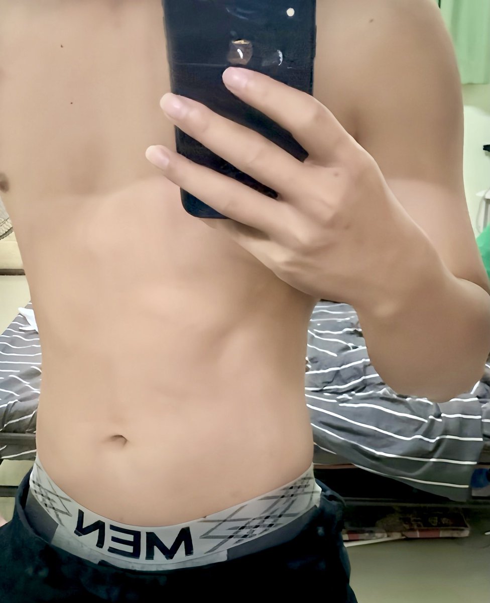 Snowkot42's tweet photo. มากินไอติมด้วยกันไหมครับ #อุบลราชธานี https://t.co/goHGKRy4n5