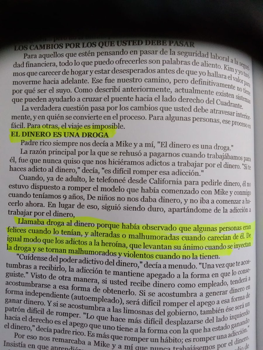 Joeazul21's tweet photo. Ahí está el detalle, ustedes la @RC5Oficial son dictos #digonomás #CorreaNuncamás https://t.co/cdXTqoNFH8