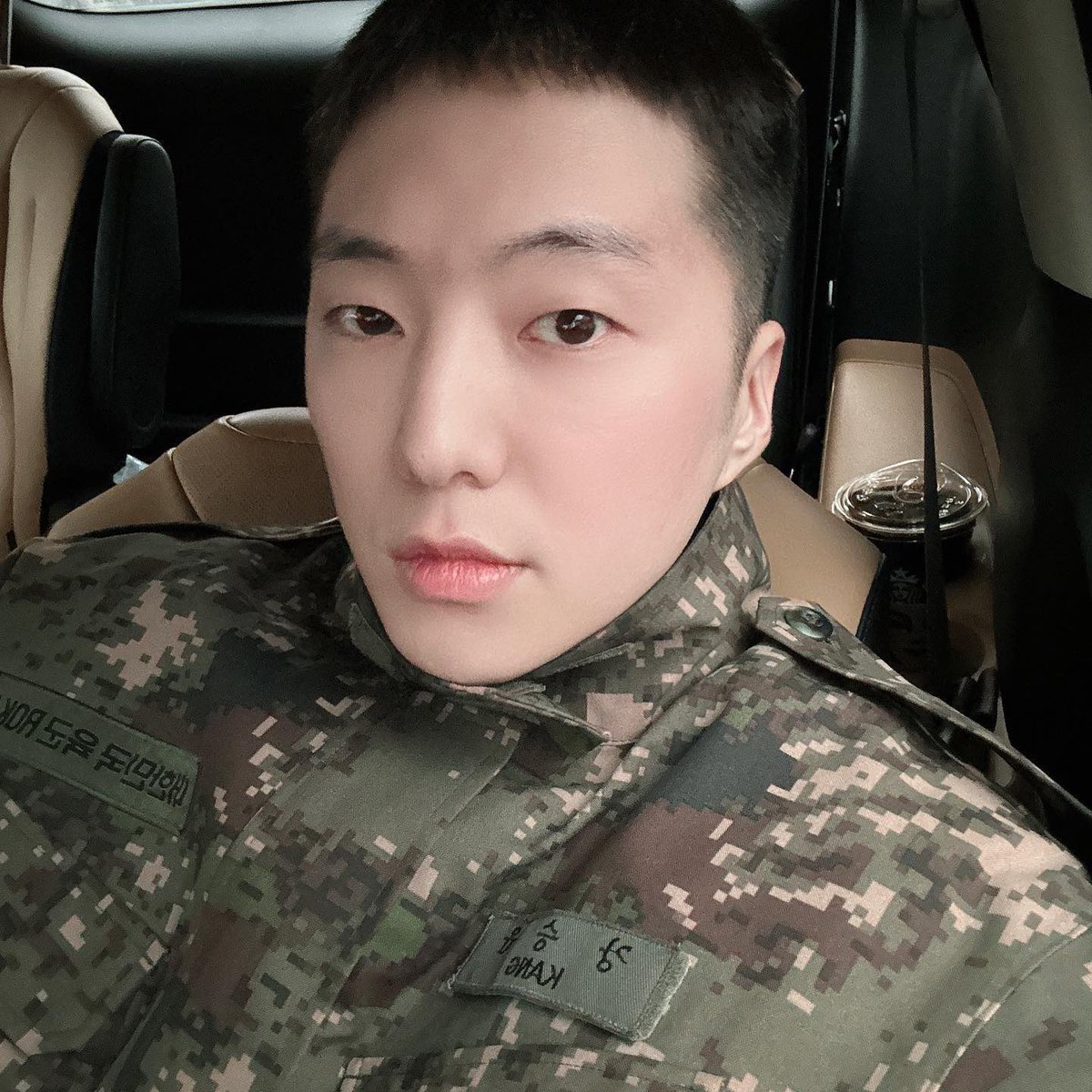 WINNER Instagram tweet media