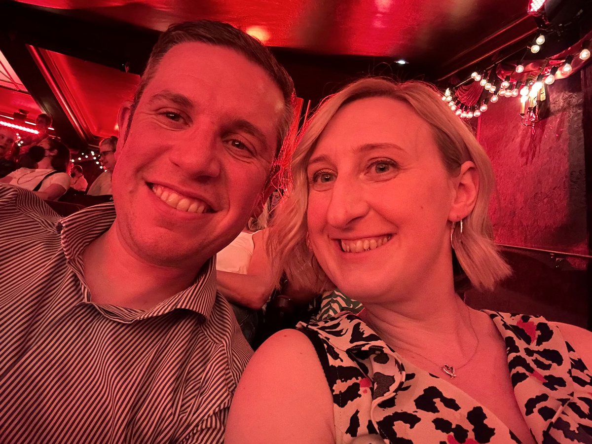 RWaters0809's tweet image. Happy 40th Birthday to the wonderful @CWaters_SAFC. An amazing dad, husband and best SLO in the country. Well deserved family time today! We love you very much 😘