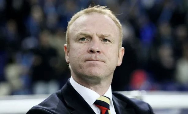 voltasport's tweet photo. 🎂 6️⃣5️⃣ Alex #McLeish
El exjugador internacional escocés, leyenda del Aberdeen FC, con el que logró 1 Recopa de Europa, 3 Ligas, 5 Copas, 2 Copas de la Liga, 1 Supercopa europea y 1 Copa Drybrough. Con la selección escocesa participó en los Mundiales de 1982, 1986 y 1990. https://t.co/QOg78Ov4y6