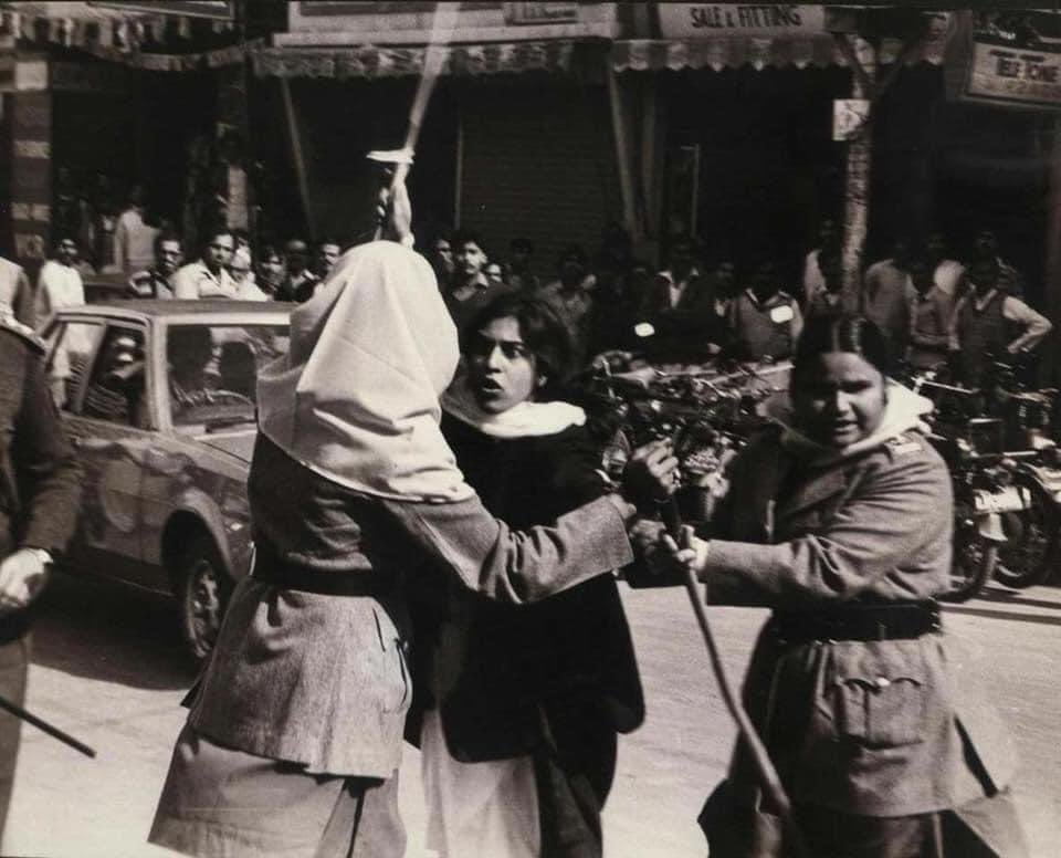 SajjadMuzzafar's tweet photo. The Dabang , Bold , Brave WOMEN Leaders of the 80’s who made their Voice heard &amp; Made things happen WITHOUT any Social Media ...... True Women Leaders is now a big Gap in Our Current Society ..... https://t.co/Ll2uPnyCPr