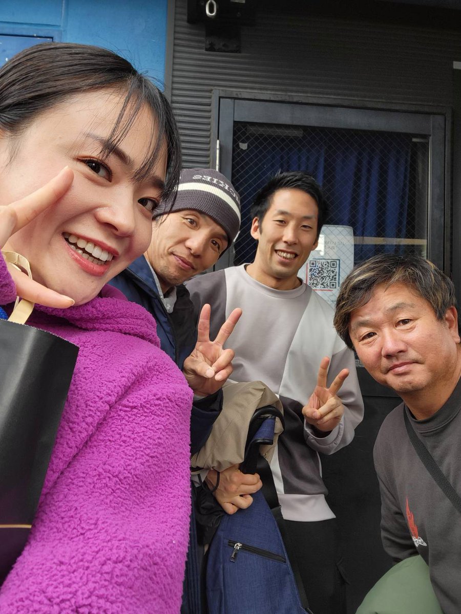 mindshinability's tweet photo. 池田恵理さんが出演の舞台『絡み合う正義』を
下北沢シアター711で観劇！複雑な思いが重なりながら真相はどうだったのだろうと考えさせられ1時間30分が短く感じた舞台でした。凄く良かった
#シアター711
#絡み合う正義
#下北沢
#舞台
#池田恵理 さん
#近江谷太朗 さん
#伊藤和重 さん
#森岡豊 さん https://t.co/t0roIsW4VU