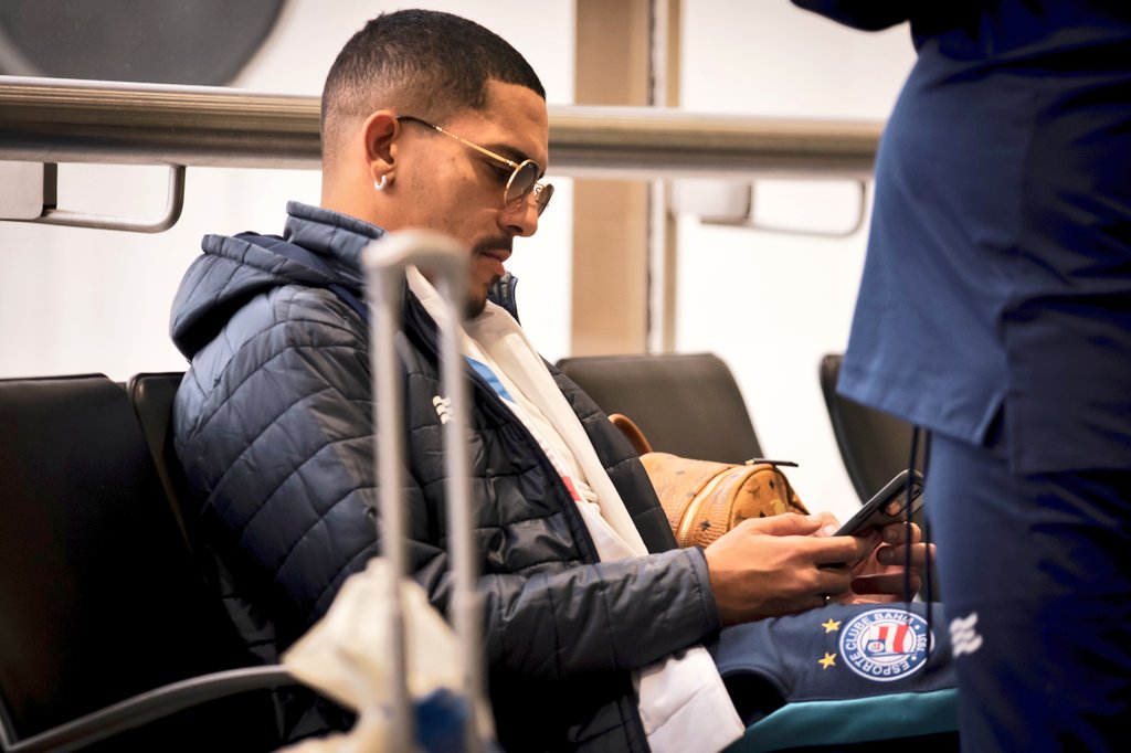 ecbahia's tweet photo. ✈️ #PartiuSSA! Boa viagem, Esquadrão! #PaixãoQueVibra #BBMP https://t.co/74yuCb6DAD