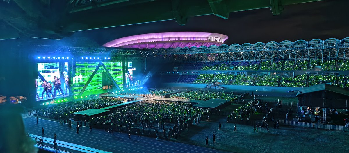 hwangreonjwin's tweet image. No one does concerts like 127. MAKE BULACAN SCREAM NEO!!

#NEOCITY_THE_UNITY_BULACAN 
@dnmentph @NCTsmtown_127