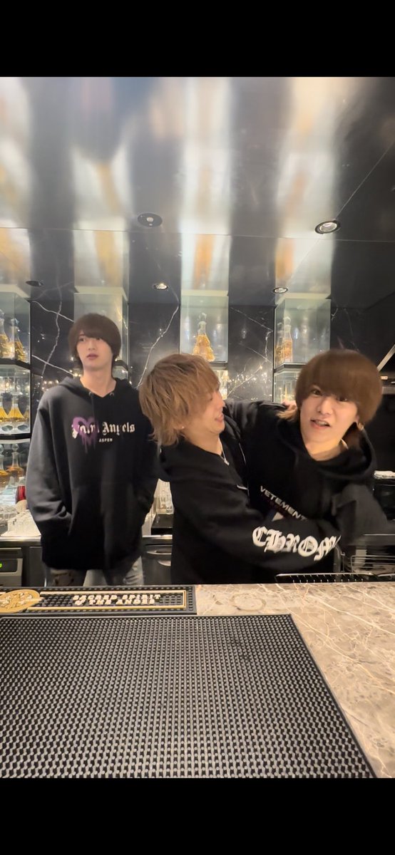本日もお待ちしてます