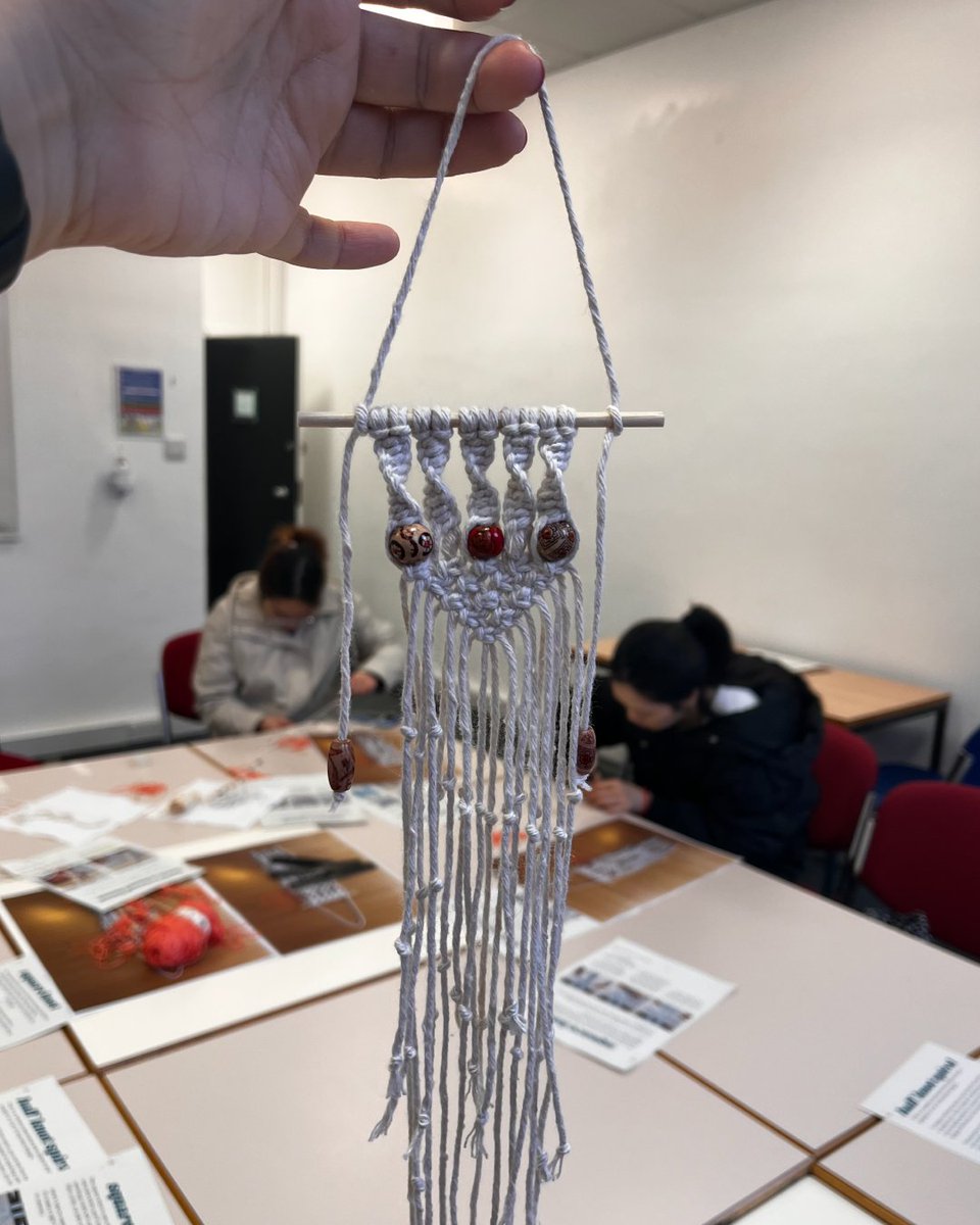 lborouniarts's tweet photo. Great times at our Macramé making workshop with Ezgi Aral ✨🧶
Have you ever tried this fun craft? 🗨️
#LUArts #LoughboroughUniversity #Macrame https://t.co/0nEVg4IzQO