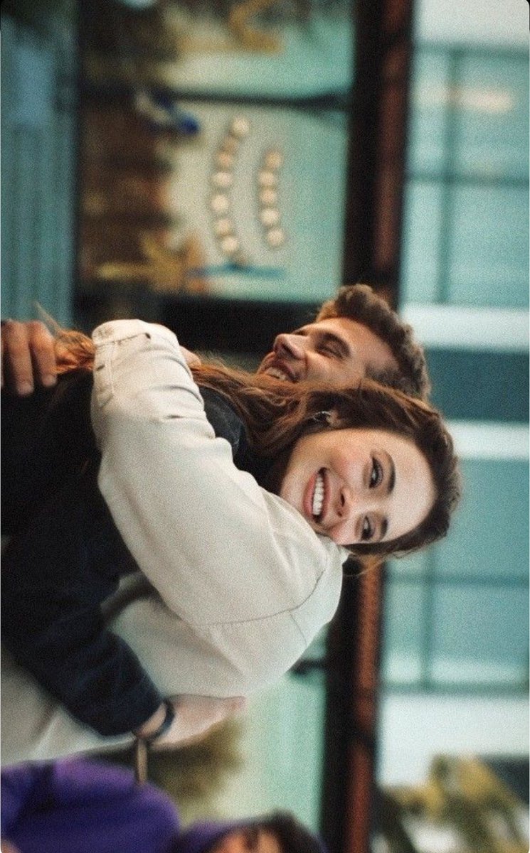 Dünya sarılma günümüz kutlu olsun 💞