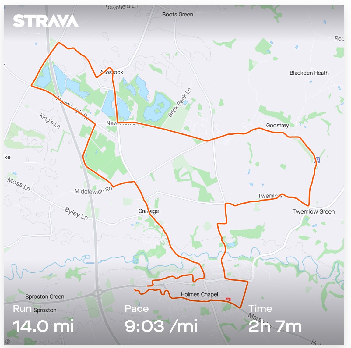 SamLawr3's tweet image. Sunday long run done and week 3 of Manchester training complete! Managing to run with my other half for the long runs (unless he gets too speedy) which is great for making the miles fly by. And planning where we’re going straight for lunch after! 😂 #marathontraining #refuel