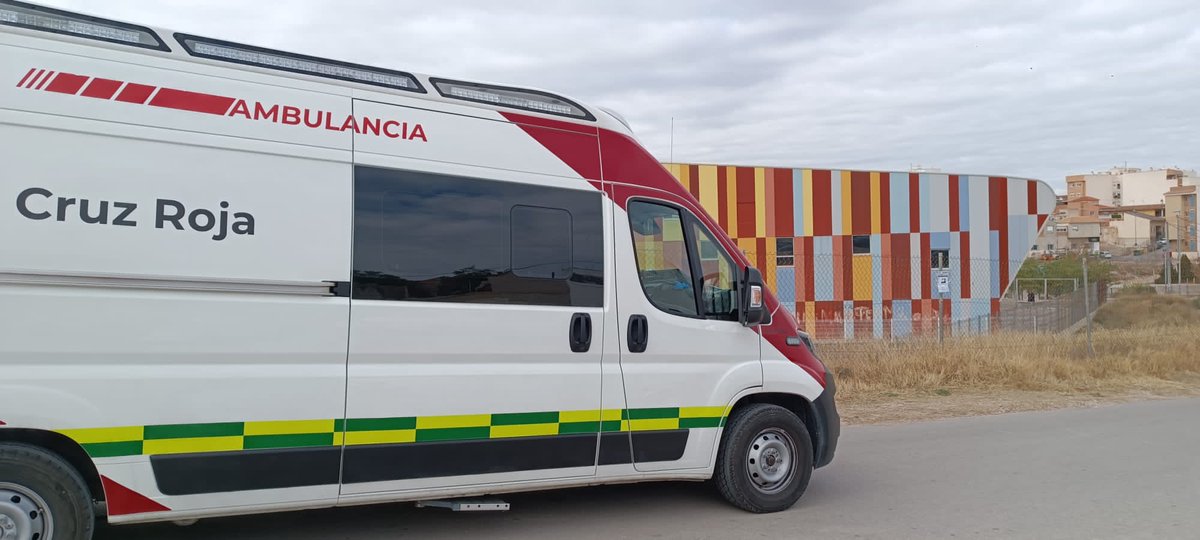 Esta mañana, el #voluntariado de <a href="/CruzRojaRMurcia/">Cruz Roja Región de Murcia</a> ha cubierto el #preventivo de la "Carrera Solidaria La Molineta" en #MolinaDeSegura con la ambulancia de Soporte Vital Avanzado, dos #TES, personal de enfermería y medicina.  #DeporteSeguro #Riesgos0