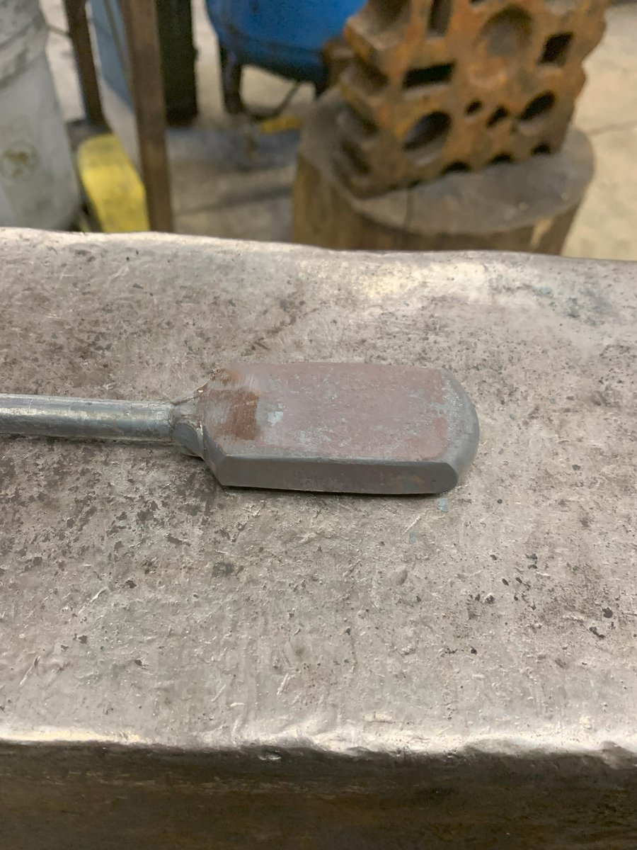 Enginerd_Devin's tweet photo. Oh my gosh, someone donated a box full of MASSIVE bearings to the Makerspace! Look at the size of these rollers. 52100 is one of my favorite steels to work with, so I had to immediately bang out a quick slicer. https://t.co/iVSaQWHVYe