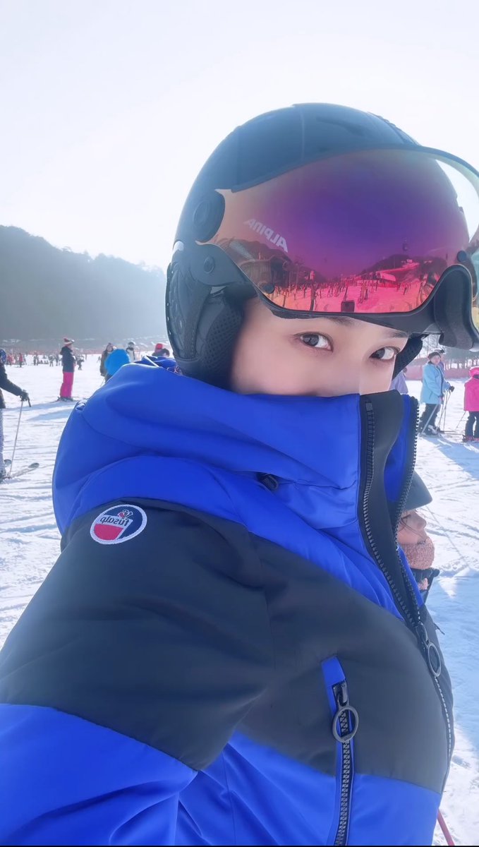 star__luvses's tweet photo. 눈만보여도
코만보여도
쭈아.. https://t.co/SqYUeUWRf9