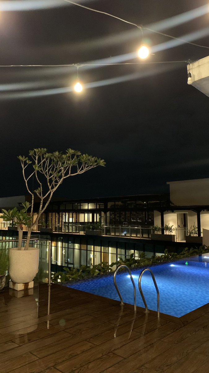 ✦ lix's • tweet media