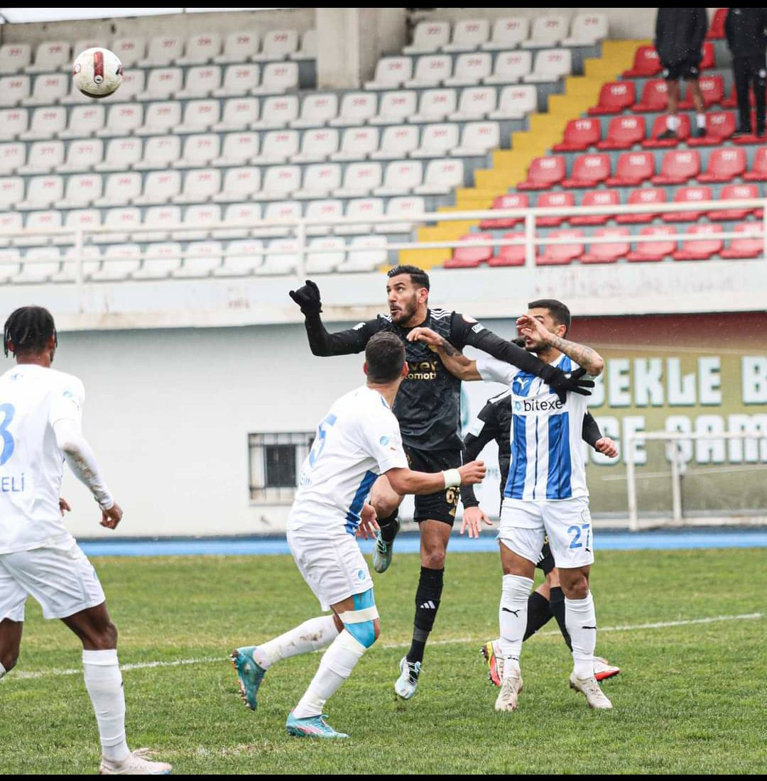 markafutbol_com's tweet photo. TUZLASPOR 2-0 ALTAY
⏱️MAÇ SONUCU
🔥#Tuzlaspor, 1.Lig'in 19. Haftasında #Altay'ı 2-0 yendi.
**GOLLER ***
⚽ 43 #Togui 1-0
⚽ 86 #Mamba 2-0
🔥#Tuzla puanını 19'a yükseltti. #İzmir ekibi 11 puanda kaldı. https://t.co/qv5EnqV9zo