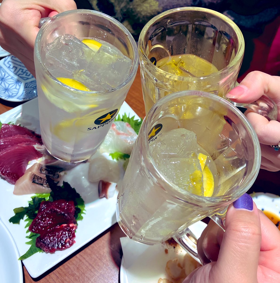 eneSCUMS's tweet photo. かんぱーい！！
東京の大好きな女達と！！！ https://t.co/Vypq5dobvO