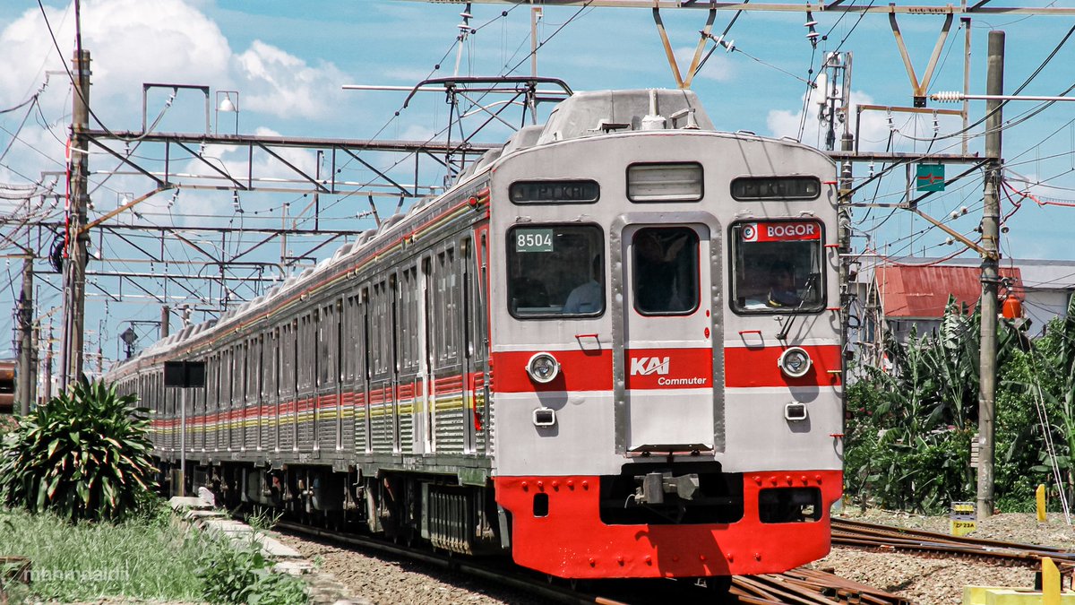 2024 年 1 月 20 日
とても写真を撮るのに良い天気の日

.
In frame 東京8504